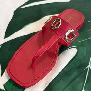 * Elegant Red Sandals with Buckle Accents